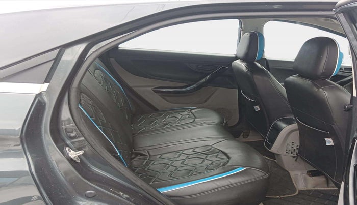 2019 Tata NEXON XM DIESEL, Diesel, Manual, 57,443 km, Right Side Rear Door Cabin
