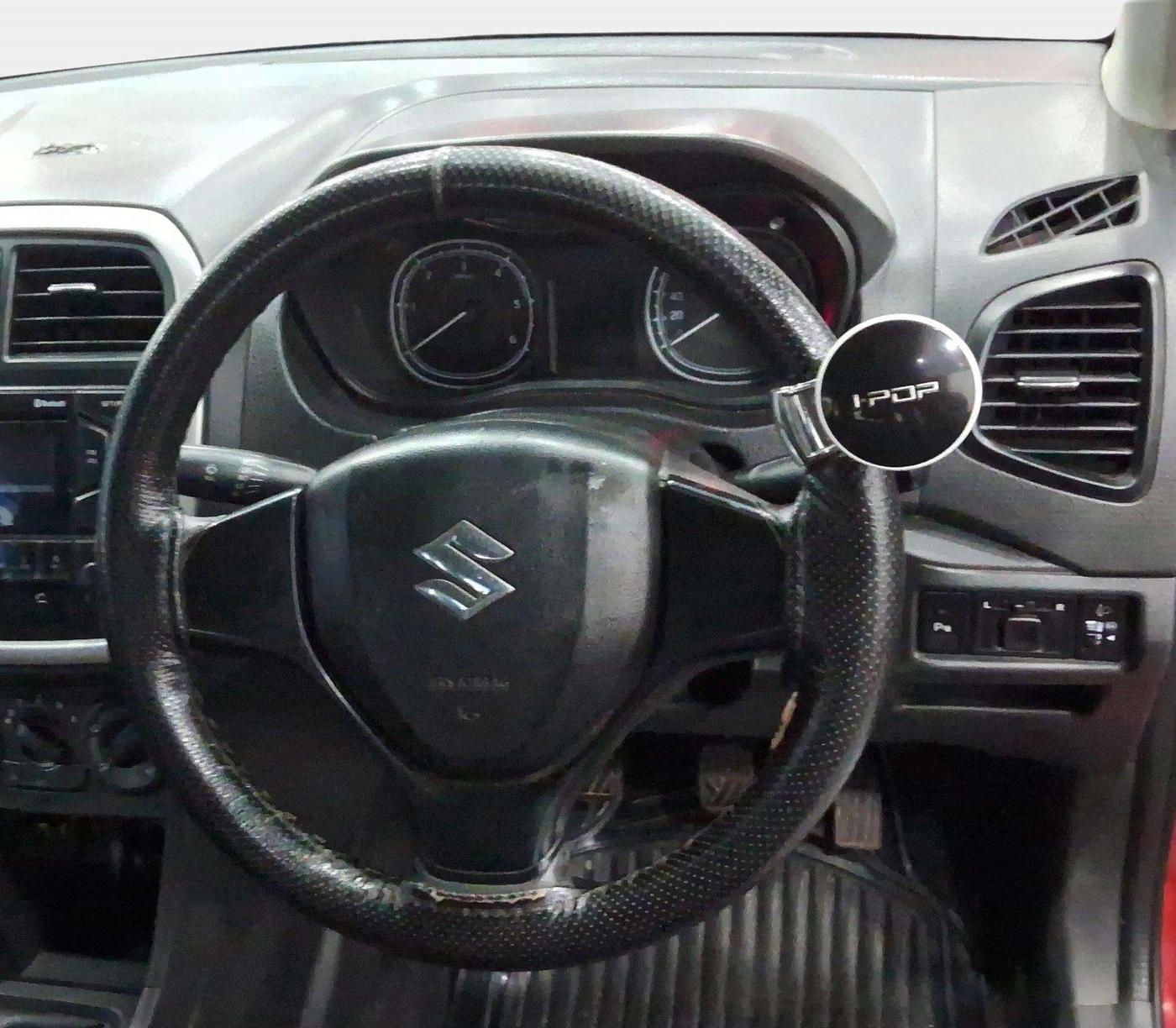 2017 Maruti Vitara Brezza VDI (O), Diesel, Manual, 90,571 km, Steering Wheel Close Up