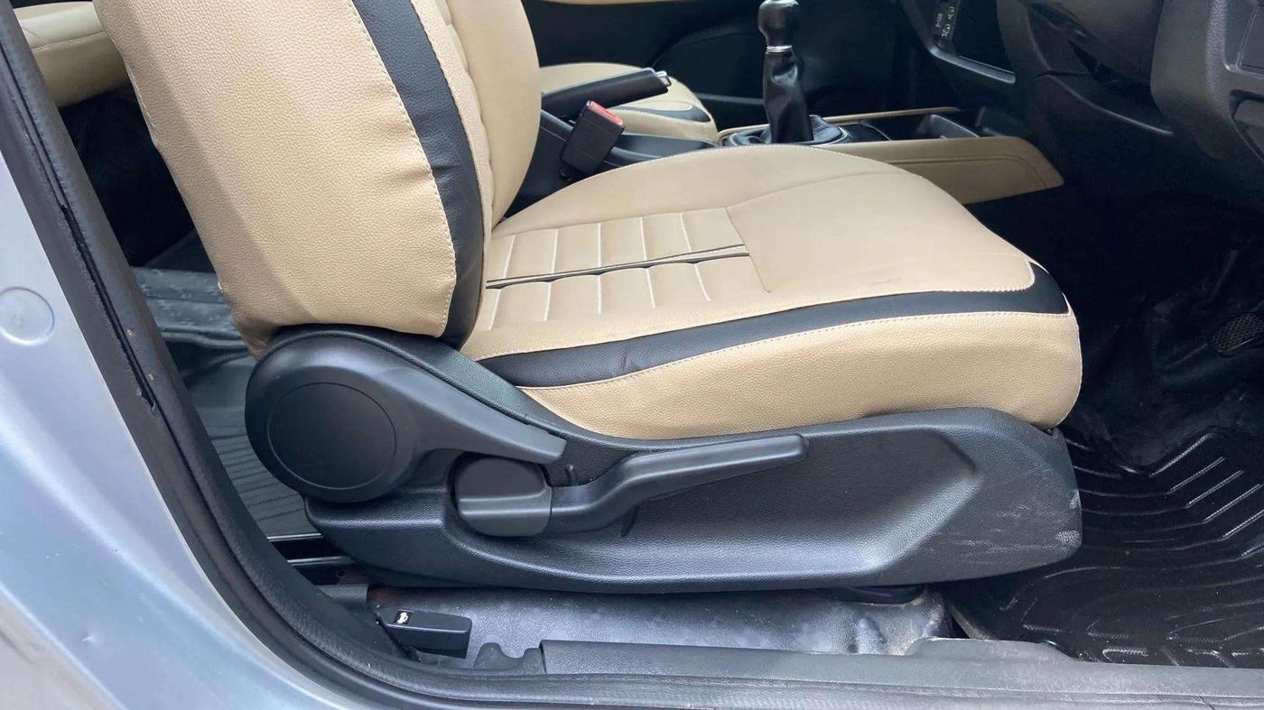 2020 Honda City 1.5L I-VTEC ZX, Petrol, Manual, 76,616 km, Driver Side Adjustment Panel