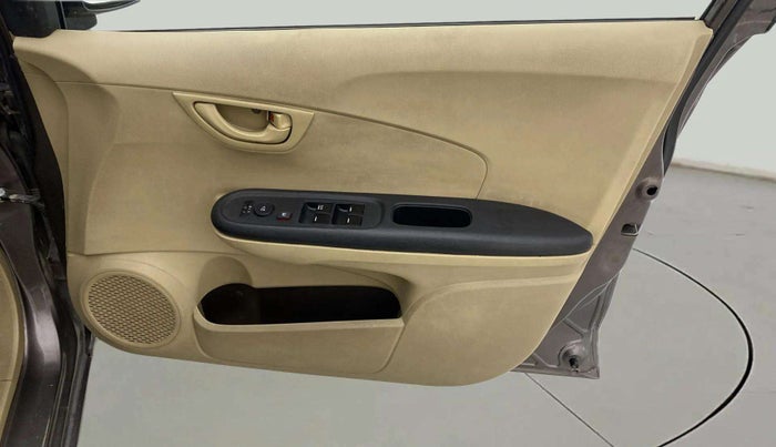 2015 Honda Brio S MT, Petrol, Manual, 43,414 km, Driver Side Door Panels Control