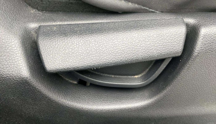 2020 Hyundai NEW SANTRO SPORTZ AMT, Petrol, Automatic, 18,891 km, Driver Side Adjustment Panel