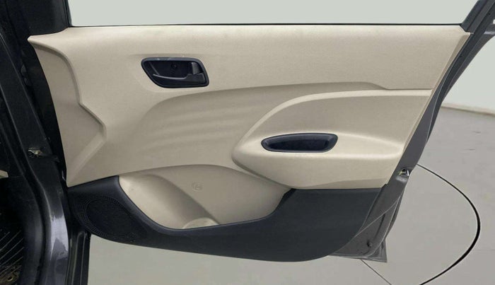 2020 Hyundai NEW SANTRO SPORTZ CNG, CNG, Manual, 68,933 km, Driver Side Door Panels Control