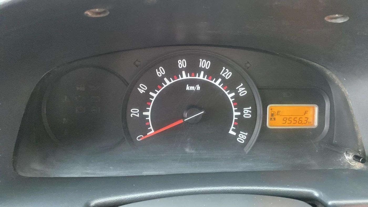 2014 Maruti Alto K10 LXI, Petrol, Manual, 35,226 km, Odometer Image