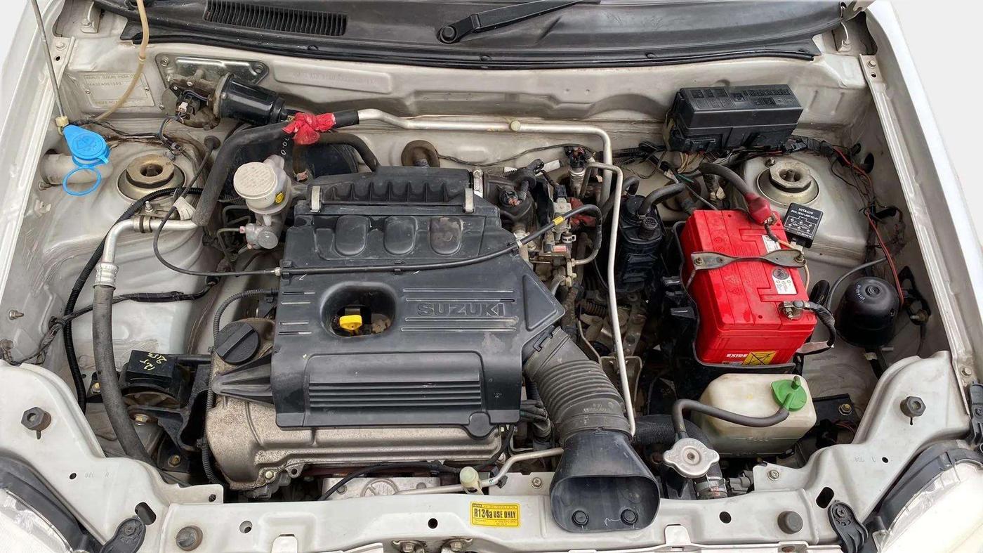 2014 Maruti Alto K10 LXI, Petrol, Manual, 35,226 km, Open Bonet
