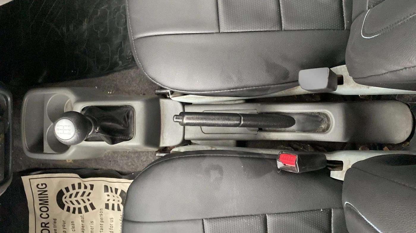 2014 Maruti Alto K10 LXI, Petrol, Manual, 35,226 km, Gear Lever