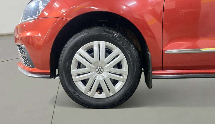 2020 Volkswagen Polo TRENDLINE 1.0L, Petrol, Manual, 19,841 km, Left Front Wheel