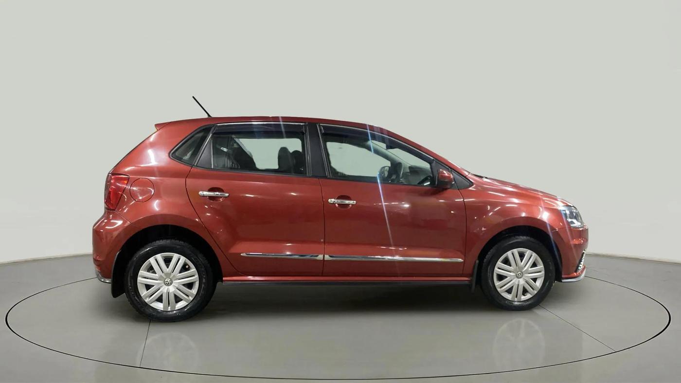 2020 Volkswagen Polo TRENDLINE 1.0L, Petrol, Manual, 20,155 km, Right Side View