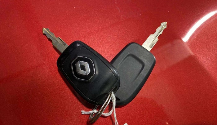 2023 Renault Kwid RXT 1.0, Petrol, Manual, 12,289 km, Key Close Up