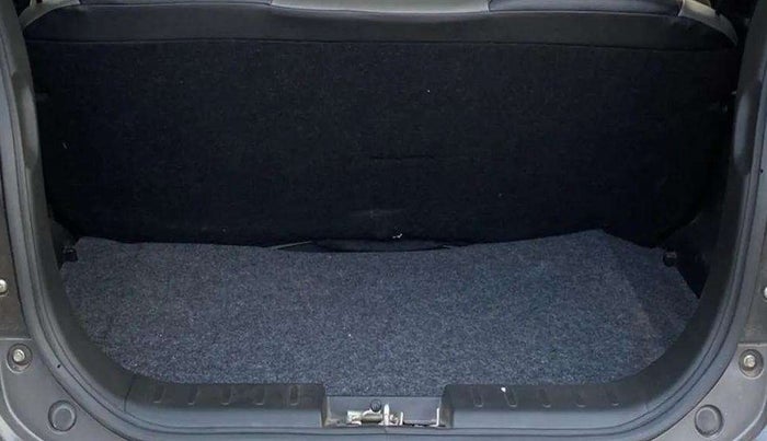 2022 Maruti Alto LXI O, Petrol, Manual, 9,902 km, Boot Inside