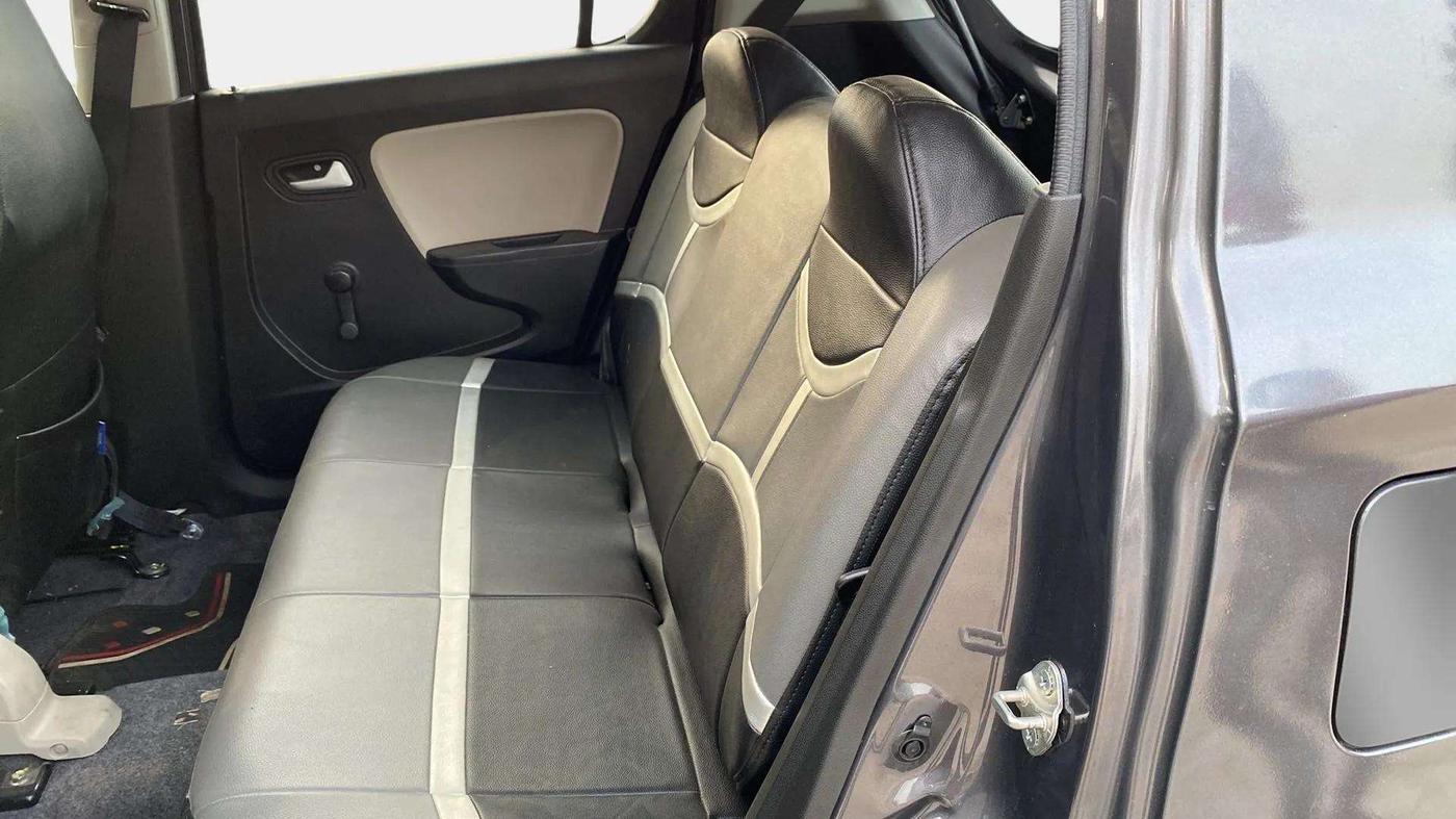 2022 Maruti Alto LXI O, Petrol, Manual, 9,968 km, Right Side Rear Door Cabin