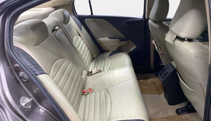 2014 Honda City 1.5L I-VTEC SV, Petrol, Manual, 39,282 km, Right Side Rear Door Cabin