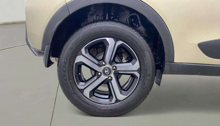 2023 Tata NEXON XZA PLUS LUX SUNROOF KAZIRANGA PETROL, Petrol, Automatic, 18,763 km, Right Rear Wheel