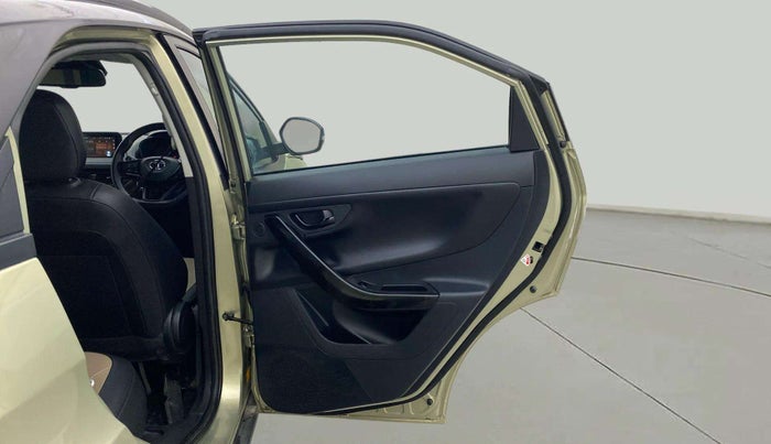 2023 Tata NEXON XZA PLUS LUX SUNROOF KAZIRANGA PETROL, Petrol, Automatic, 18,763 km, RHS Rear Door