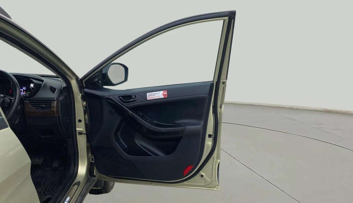 2023 Tata NEXON XZA PLUS LUX SUNROOF KAZIRANGA PETROL, Petrol, Automatic, 18,763 km, RHS Front Door
