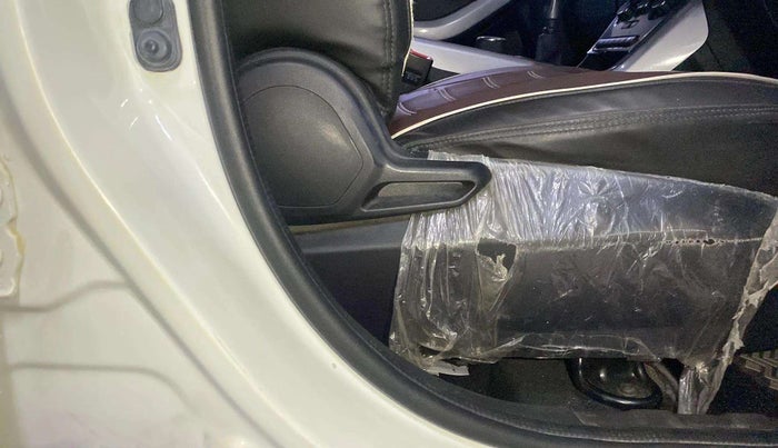 2023 Tata NEXON XM DIESEL, Diesel, Manual, 25,488 km, Driver Side Door Panels Control