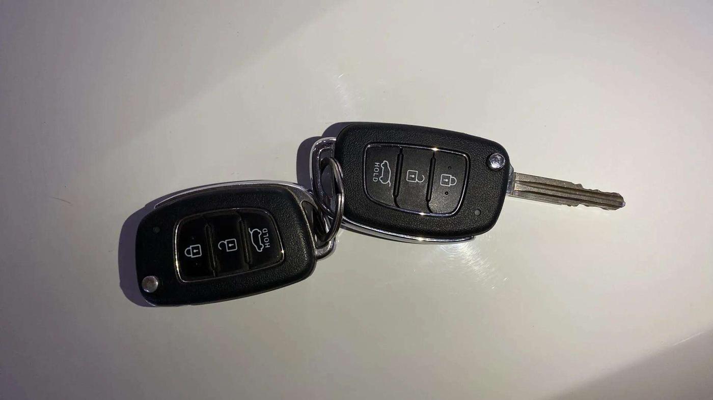 2018 Hyundai Creta E PLUS 1.6 PETROL, Petrol, Manual, 73,737 km, Key Close Up