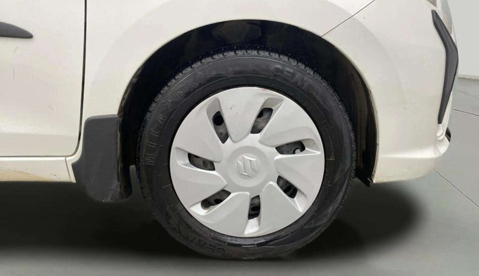 2018 Maruti Celerio VXI CNG, CNG, Manual, 43,469 km, Right Front Wheel