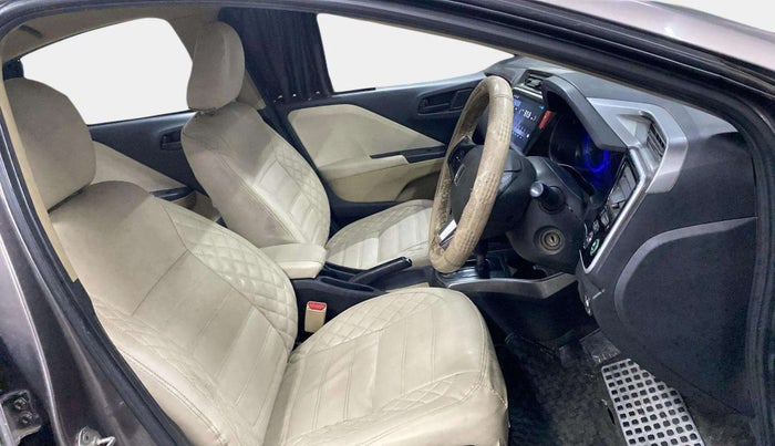 2014 Honda City 1.5L I-VTEC SV CVT, CNG, Automatic, 90,031 km, Right Side Front Door Cabin