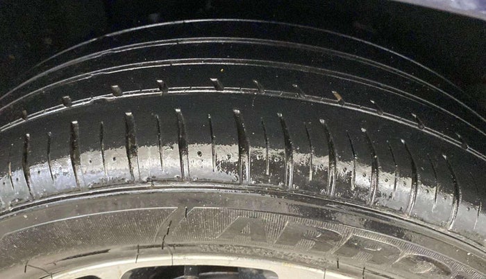 2021 Maruti Baleno ZETA PETROL 1.2, Petrol, Manual, 71,006 km, Left Front Tyre Tread