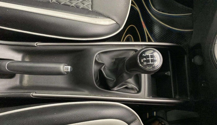 2020 Maruti Baleno ALPHA PETROL 1.2, Petrol, Manual, 39,351 km, Gear Lever