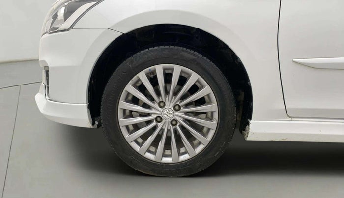 2017 Maruti Ciaz S 1.4 MT PETROL, Petrol, Manual, 1,33,516 km, Left Front Wheel