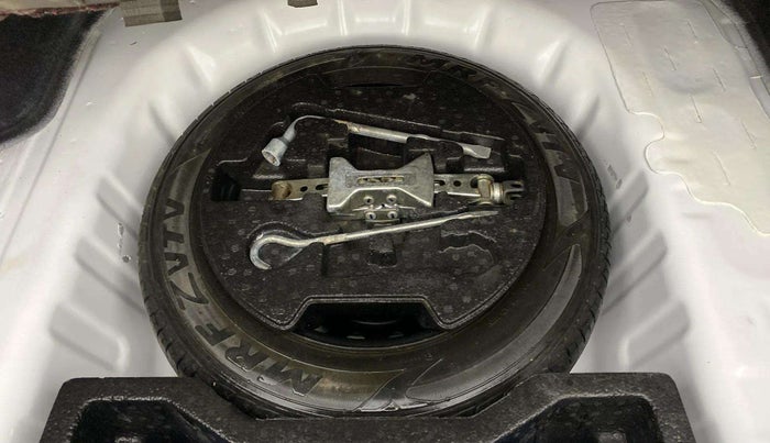 2017 Maruti Ciaz S 1.4 MT PETROL, Petrol, Manual, 1,33,516 km, Spare Tyre