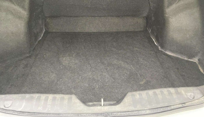 2017 Maruti Ciaz S 1.4 MT PETROL, Petrol, Manual, 1,33,516 km, Boot Inside