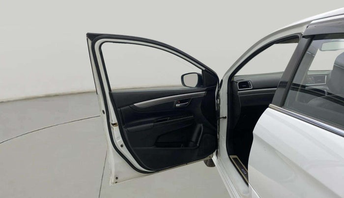 2017 Maruti Ciaz S 1.4 MT PETROL, Petrol, Manual, 1,33,516 km, LHS Front Door