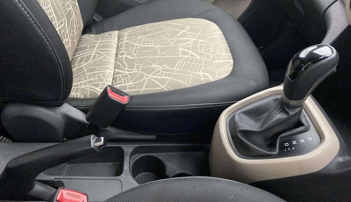 2016 Hyundai Grand i10 ASTA (O) AT 1.2 KAPPA VTVT, Petrol, Automatic, 22,932 km, Gear Lever