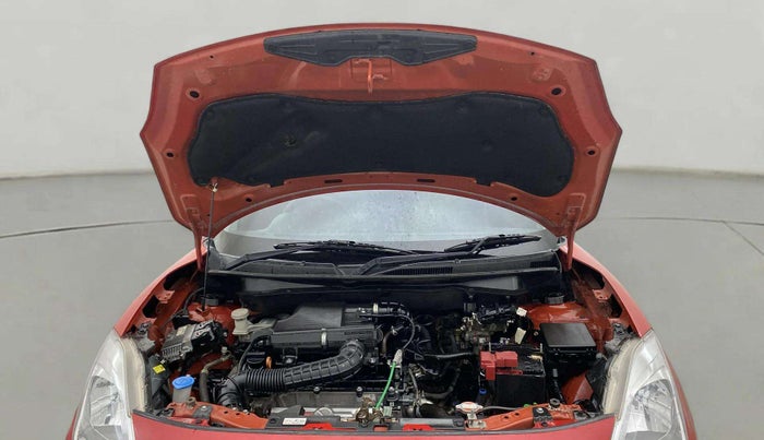 2023 Maruti Swift ZXI CNG, CNG, Manual, 52,192 km, Open Bonet