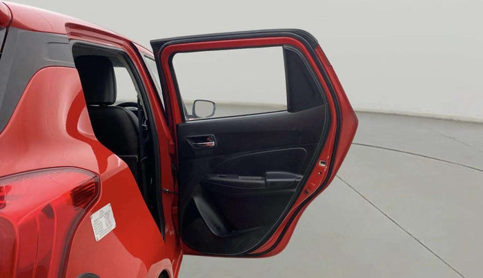 2023 Maruti Swift ZXI CNG, CNG, Manual, 52,192 km, RHS Rear Door