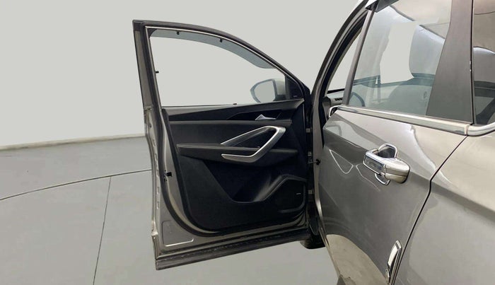 2019 MG HECTOR SHARP 1.5 DCT PETROL, CNG, Automatic, 24,317 km, LHS Front Door