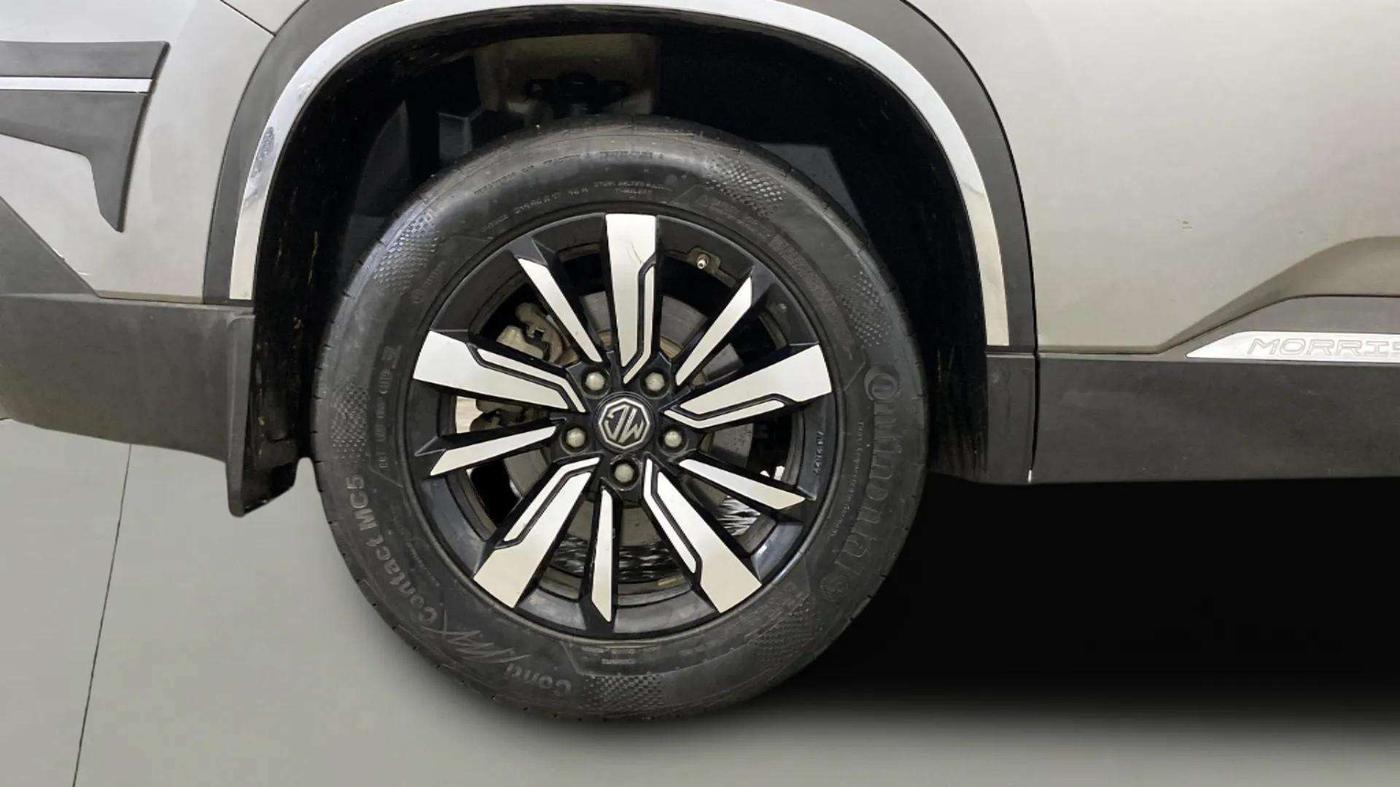 2019 MG HECTOR SHARP 1.5 DCT PETROL, CNG, Automatic, 25,105 km, Right Rear Wheel