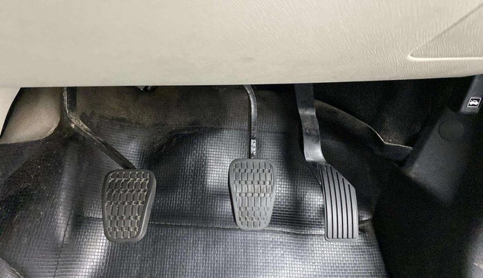 2020 Tata NEXON XZ PLUS PETROL, Petrol, Manual, 90,628 km, Pedals
