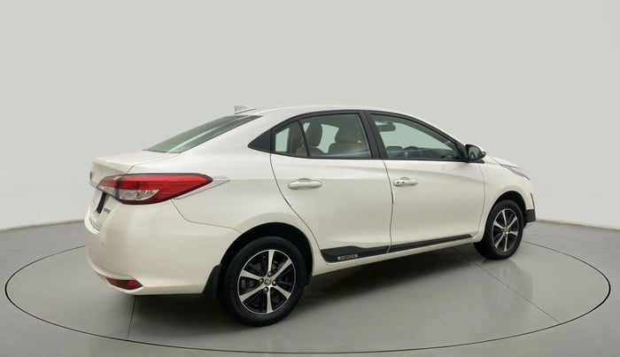 2021 Toyota YARIS G CVT, Petrol, Automatic, 62,501 km, Right Back Diagonal