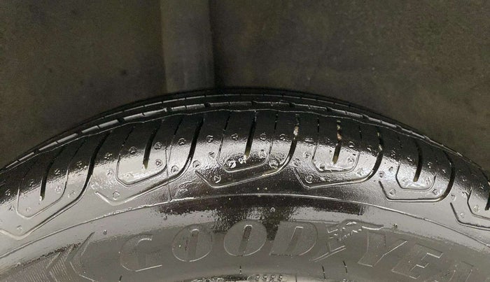 2021 Toyota YARIS G CVT, Petrol, Automatic, 62,501 km, Right Rear Tyre Tread