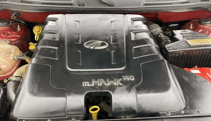 2017 Mahindra XUV500 W10 AT, Diesel, Automatic, 74,720 km, Engine View