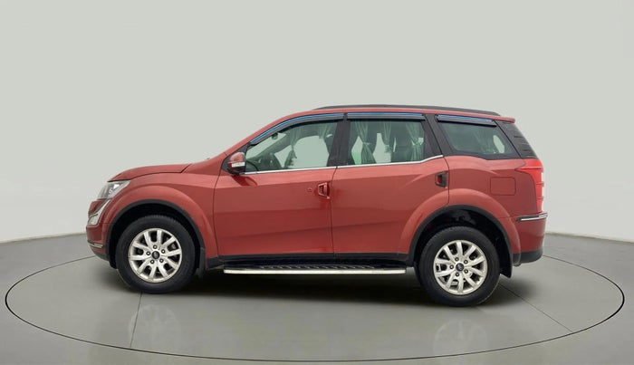 2017 Mahindra XUV500 W10 AT, Diesel, Automatic, 74,720 km, Left Side
