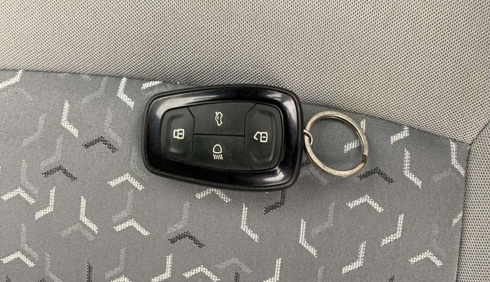 2021 Tata TIGOR XZ PETROL, Petrol, Manual, 95,737 km, Key Close Up