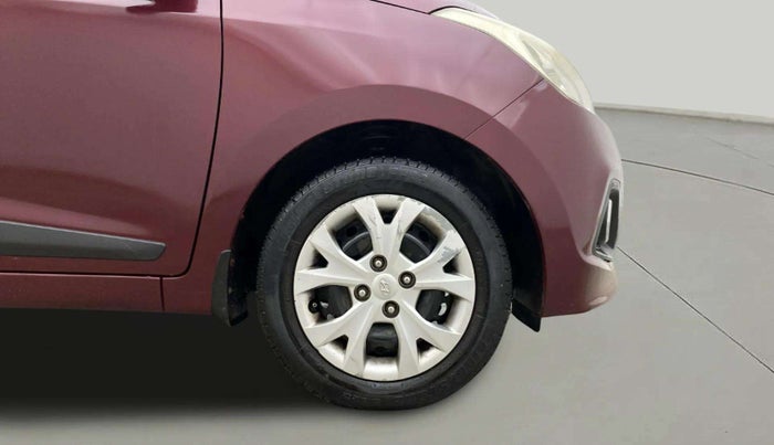 2014 Hyundai Grand i10 SPORTZ 1.2 KAPPA VTVT, Petrol, Manual, 61,453 km, Right Front Wheel