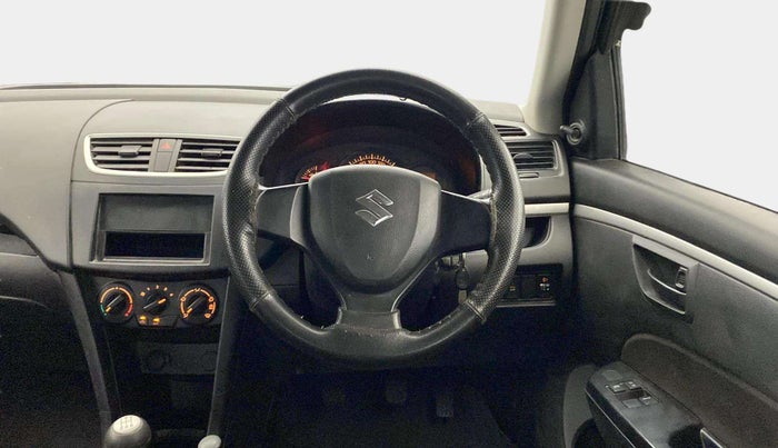 2015 Maruti Swift LXI (O), Petrol, Manual, 40,780 km, Steering Wheel Close Up