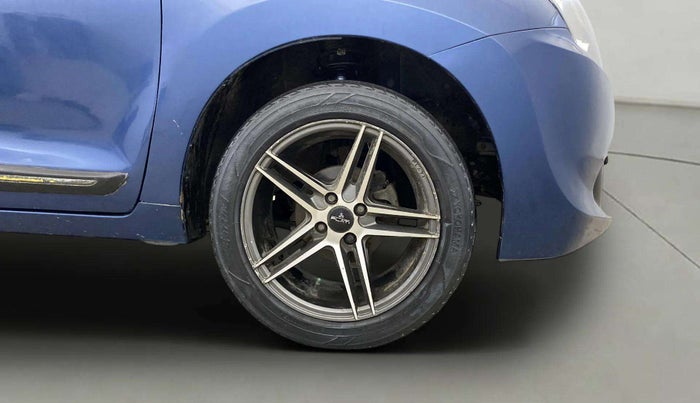 2017 Maruti Baleno DELTA PETROL 1.2, Petrol, Manual, 52,338 km, Right Front Wheel