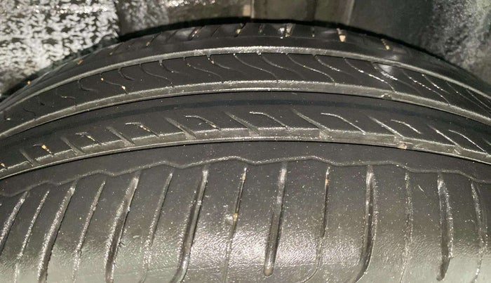 2020 Tata ALTROZ XZ DIESEL, Diesel, Manual, 70,517 km, Left Rear Tyre Tread