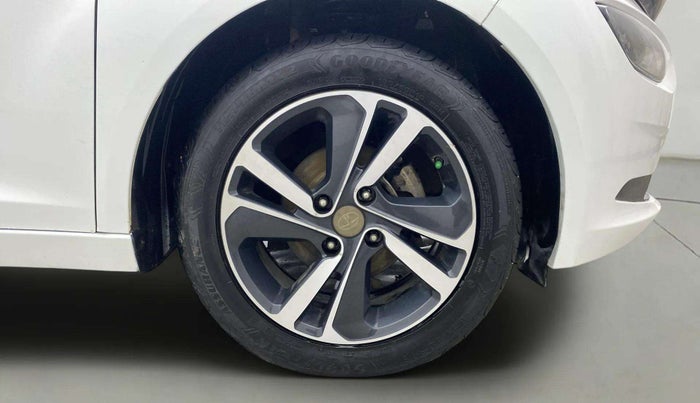 2020 Tata ALTROZ XZ DIESEL, Diesel, Manual, 70,517 km, Right Front Wheel