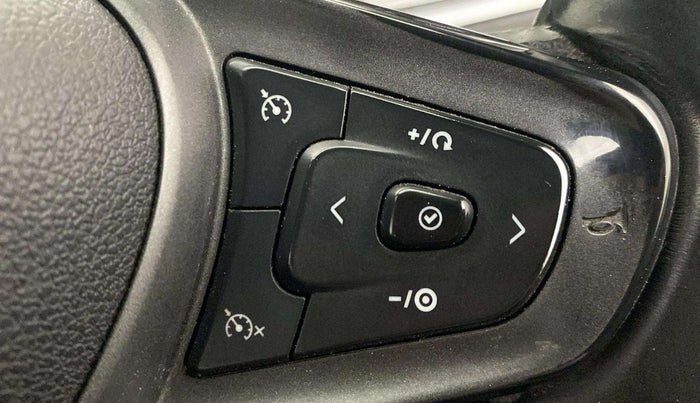 2020 Tata ALTROZ XZ DIESEL, Diesel, Manual, 70,517 km, Adaptive Cruise Control