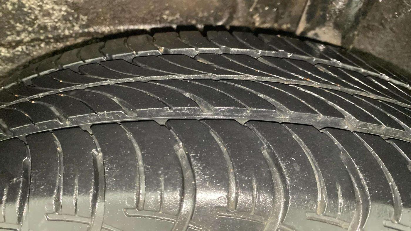 2020 Maruti New Wagon-R VXI 1.0, Petrol, Manual, 17,307 km, Left Rear Tyre Tread