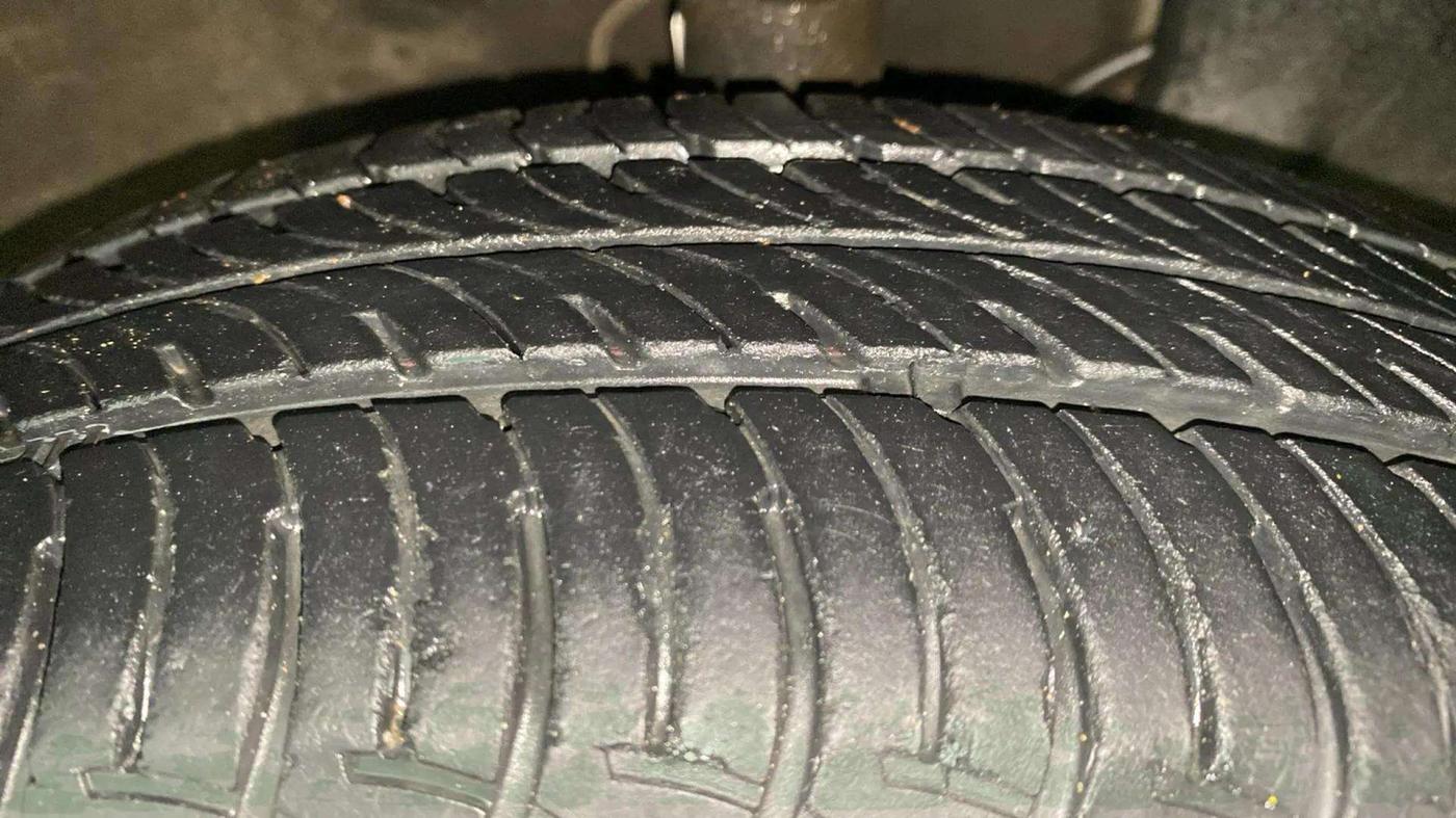 2020 Maruti New Wagon-R VXI 1.0, Petrol, Manual, 17,307 km, Right Front Tyre Tread