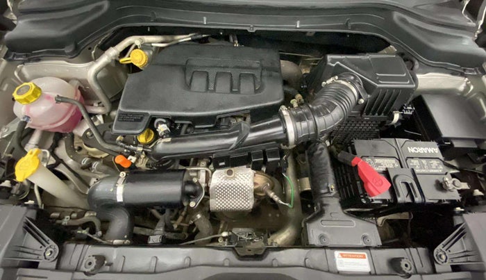 2019 Mahindra XUV300 W6 1.2 PETROL, Petrol, Manual, 26,329 km, Engine View