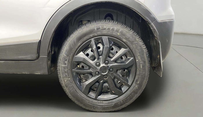 2019 Mahindra XUV300 W6 1.2 PETROL, Petrol, Manual, 26,329 km, Left Rear Wheel
