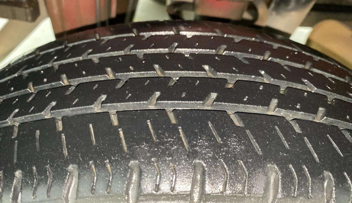 2015 Maruti Alto K10 VXI, Petrol, Manual, 1,13,381 km, Right Rear Tyre Tread